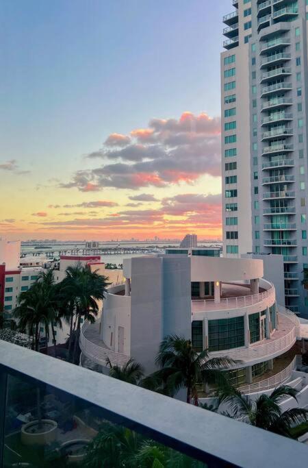 Miami Sunset City View Kültér fotó